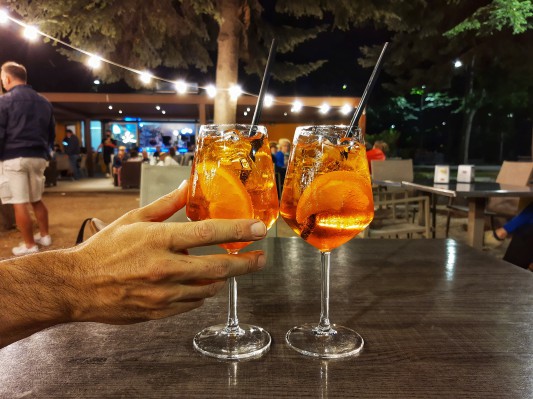 Aperitifs / Long Drinks